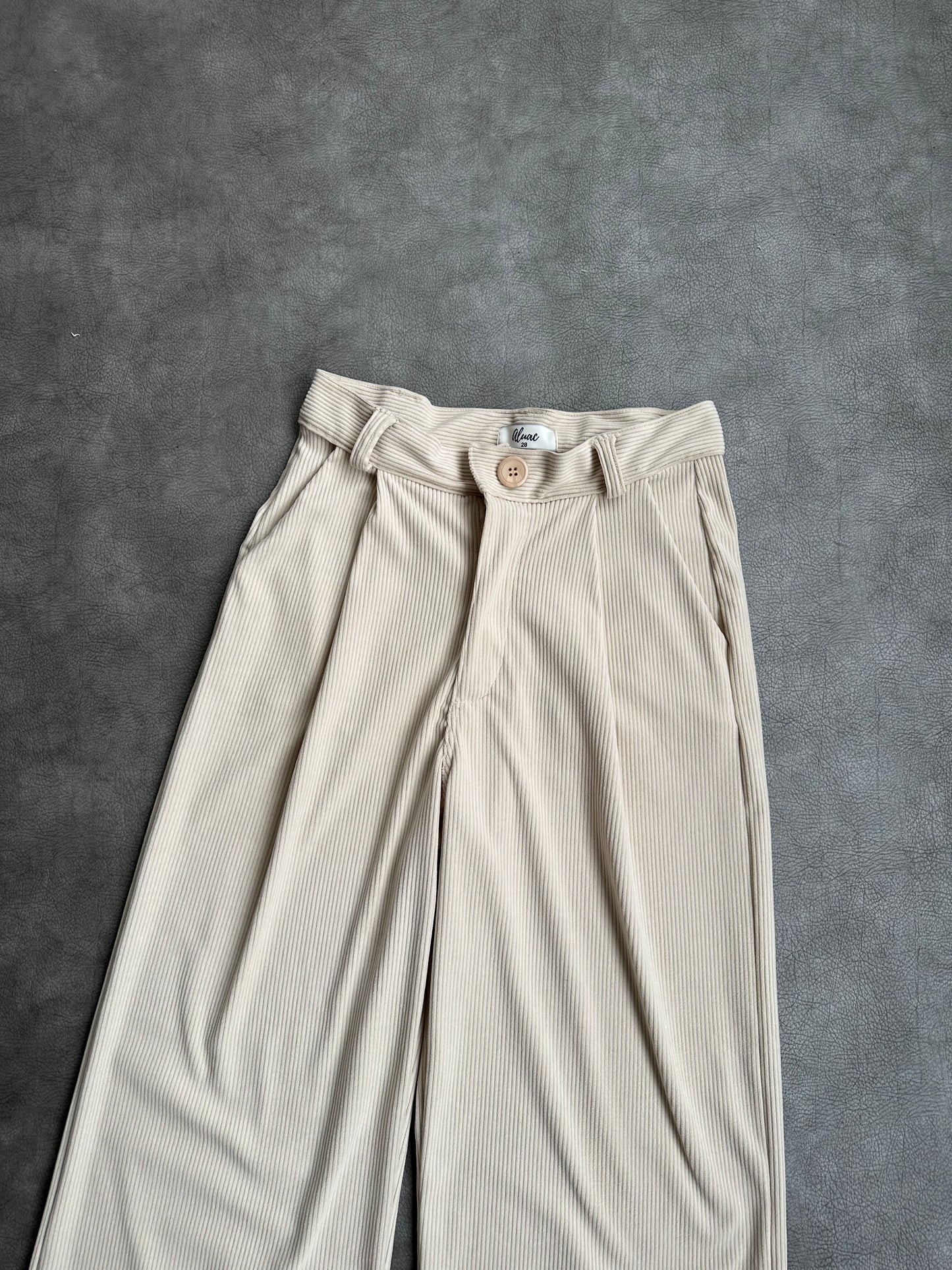 Pantalón corduroy