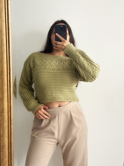 Chompa crop